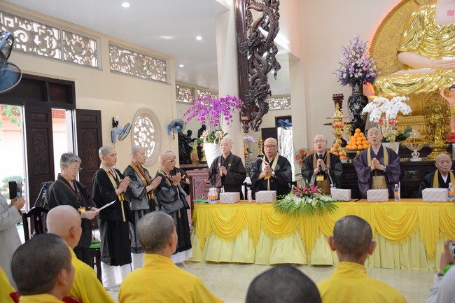 Japanese Pure Land Delegation visited Hoang Phap